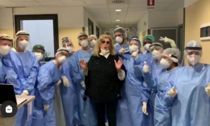 Iva Zanicchi sconfigge il Covid: "Grazie medici" - VIDEO