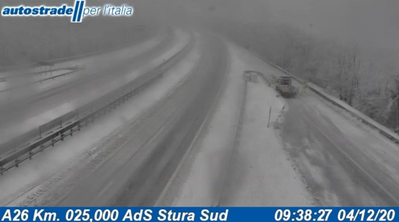 Neve e autostrade in tilt, Giampedrone: «Impensabile nel 2020 di fronte a una perturbazione ampiamente prevista»