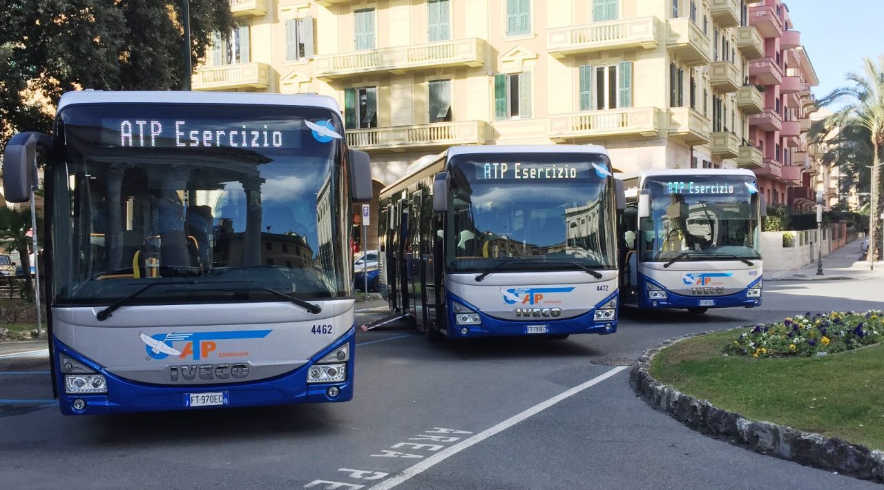 Ritorno a scuola, vertice in Prefettura: Atp pronta con 11 nuovi bus