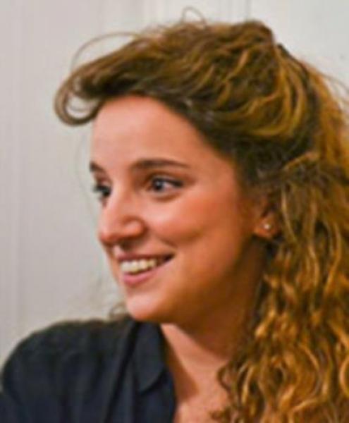 Un premio per la traduttrice Silvia Manzio