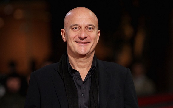Bandolo social,  è il turno di Claudio Bisio