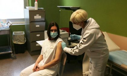 Avviate con successo le vaccinazioni in Liguria, Toti: «Giornata storica»