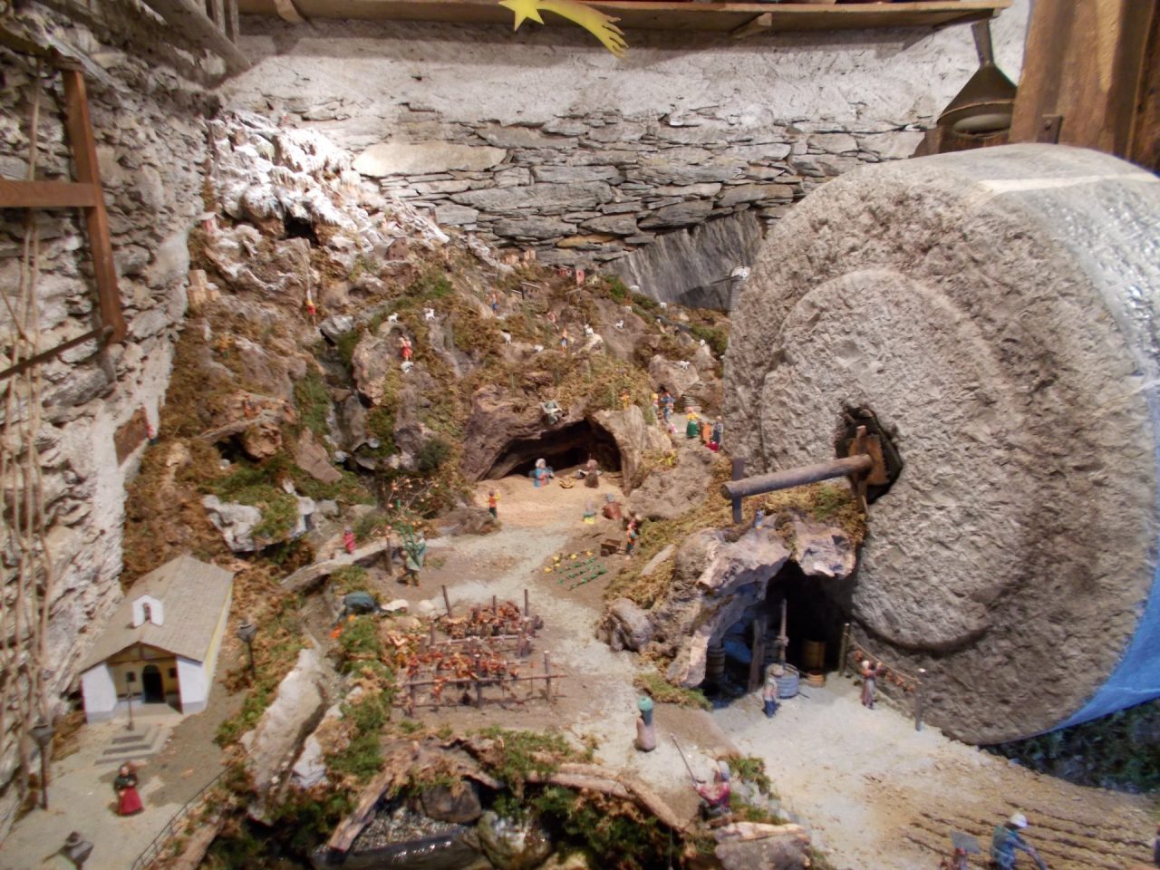 Salta il presepe di Paggi: «Impossibile distanziamento, non vogliamo mettere in pericolo la vostra salute»