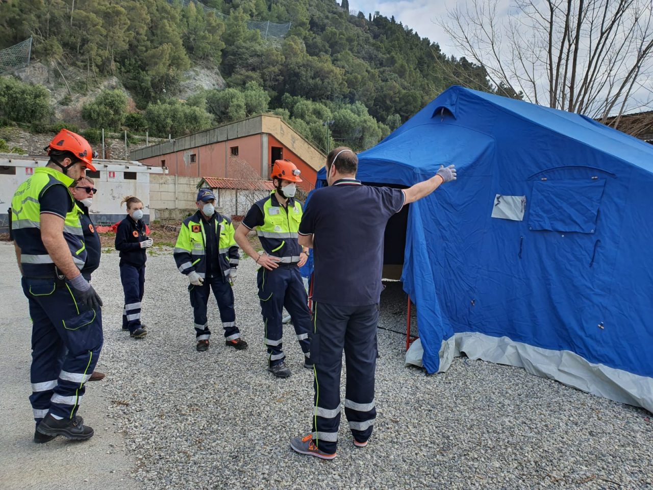 Radio club Levante, 5260 ore di attività anti-Covid nel Tigullio