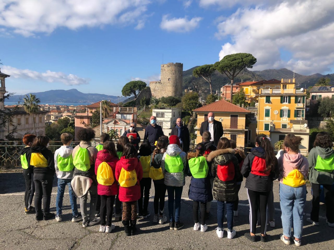 LabTer, Fiab Vivinbici e mobilità sostenibile: i ragazzi della 1F incontrano Di Capua