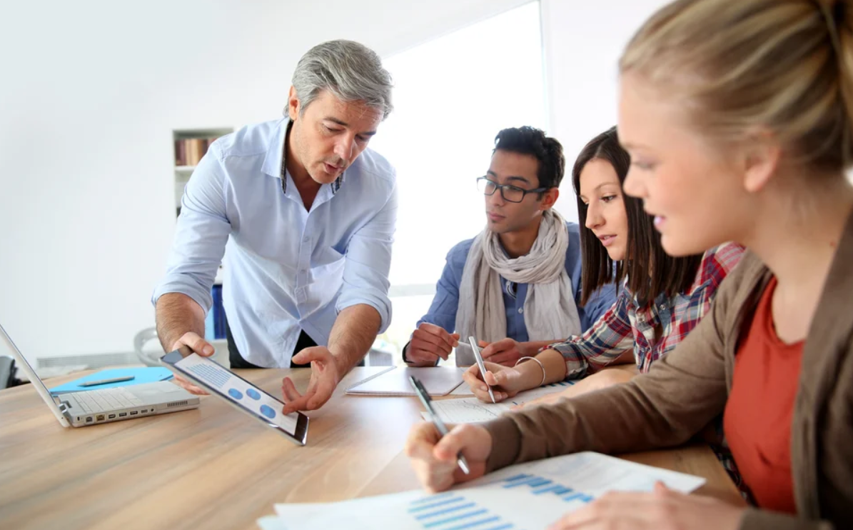 Quasi quindici milioni di euro a sostegno dei giovani