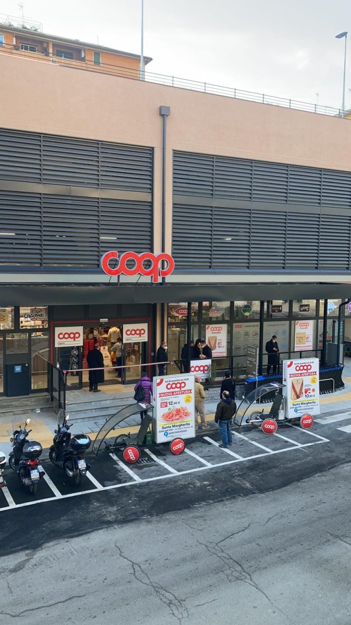 La nuova piastra ambulatoriale di via Delpino Teramo sede cittadina per la somministrazione del vaccino anti Covid-19