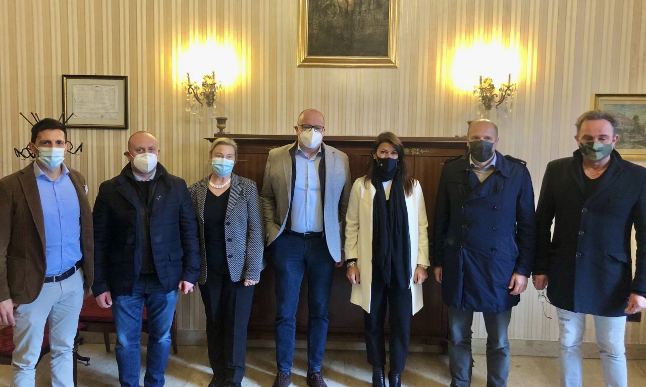 Di Capua incontra a Palazzo Bianco l’assessore regionale Simona Ferro