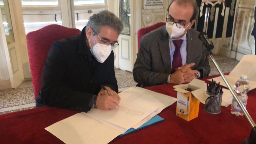 Recco  è socio fondatore dell’Istituto Tecnico Superiore Turismo Liguria