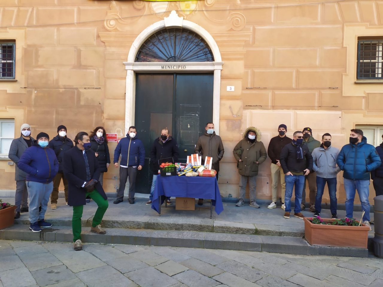 La protesta simbolica dei ristoratori a Sestri Levante