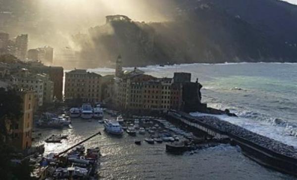 Antonio Leverone fonda una società per i gavitelli in porto