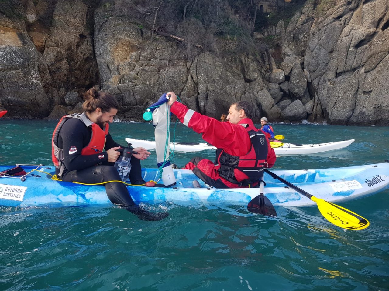 Mini-mante per raccogliere la microplastica: cominciati i test a Portofino