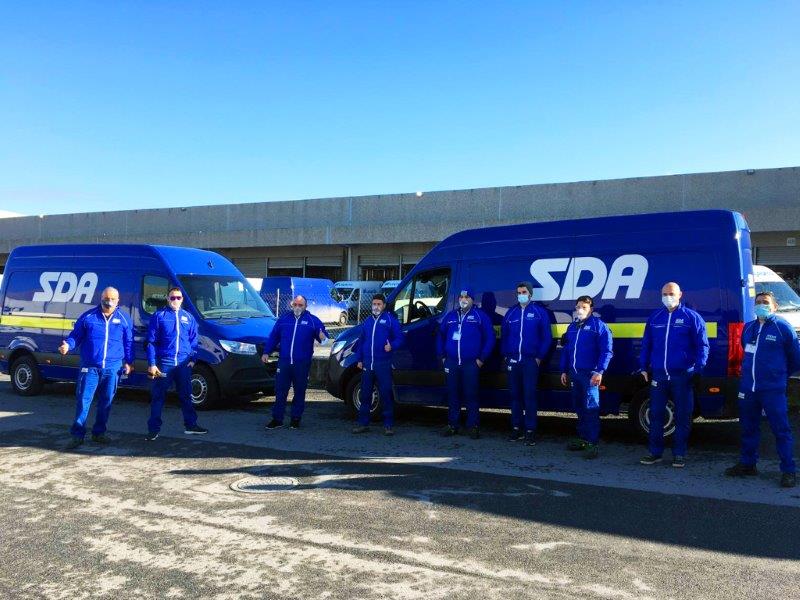 Poste Italiane consegna nel Levante  i vaccini Astrazeneca