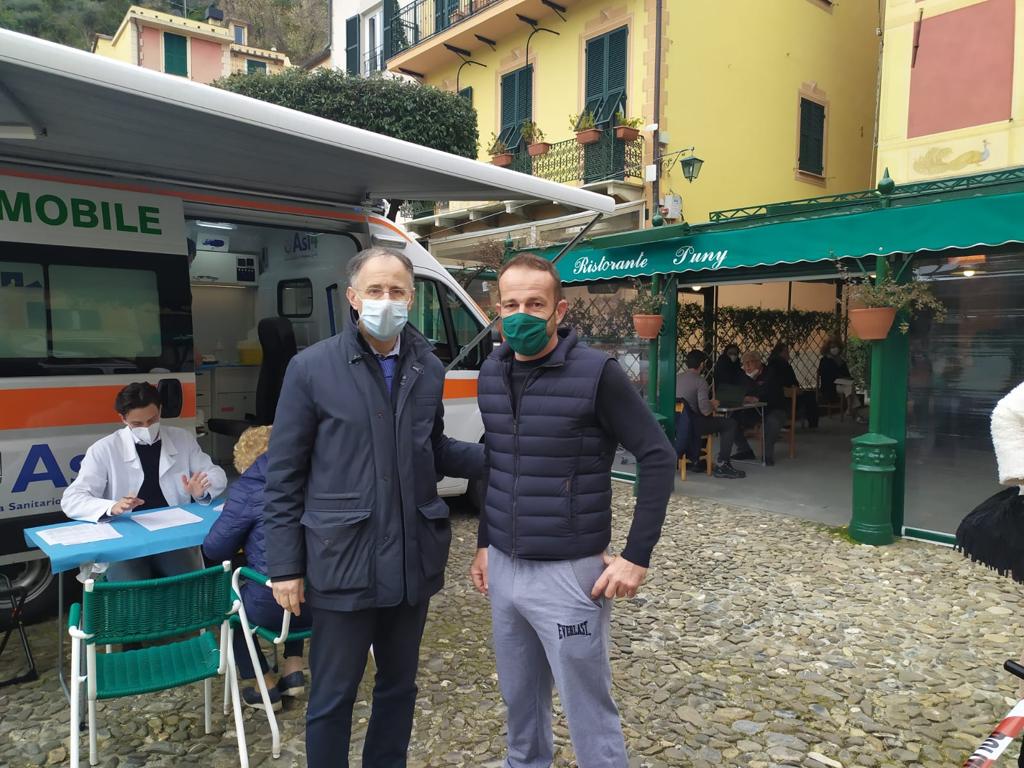 L’idea del sindaco di Portofino: tamponi in piazza per riaprire. A cittadini e turisti