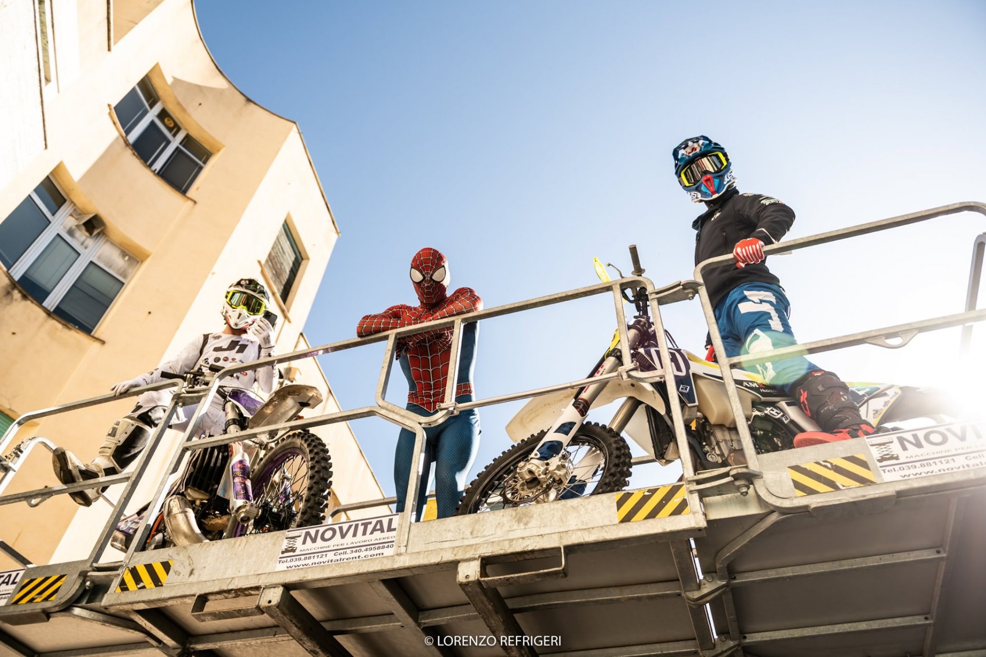 spiderman motociclisti