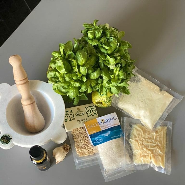 VIII Campionato mondiale di pesto genovese al mortaio