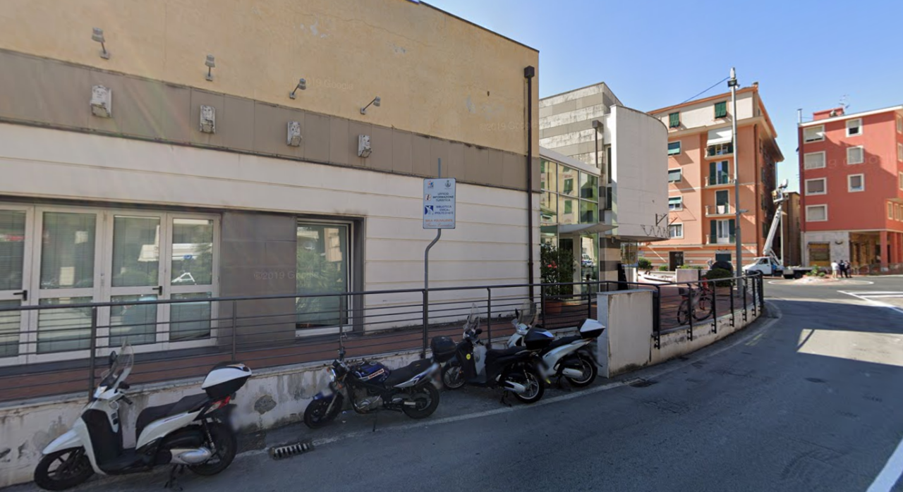 Edificio polivalente, partiti oggi i lavori di impermeabilizzazione