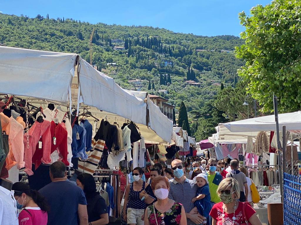 Torna il Mercatino di Forte dei Marmi