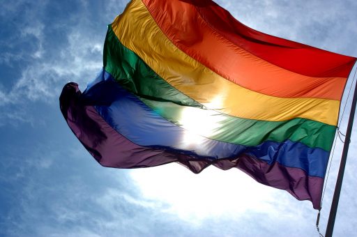 In arrivo una nuova panchina arcobaleno nel Levante