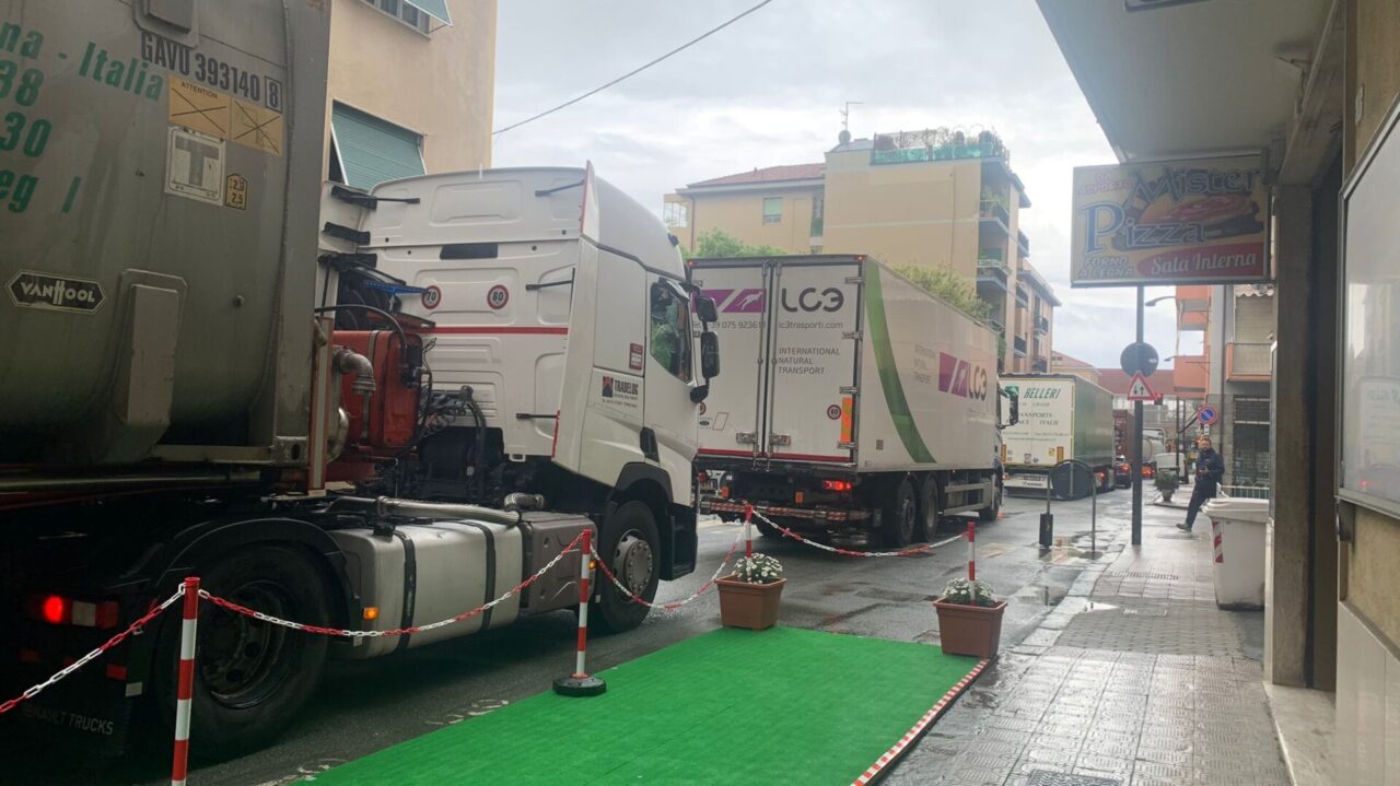 Commento dei sindaci Ghio e Mangiante sulla situazione autostrade