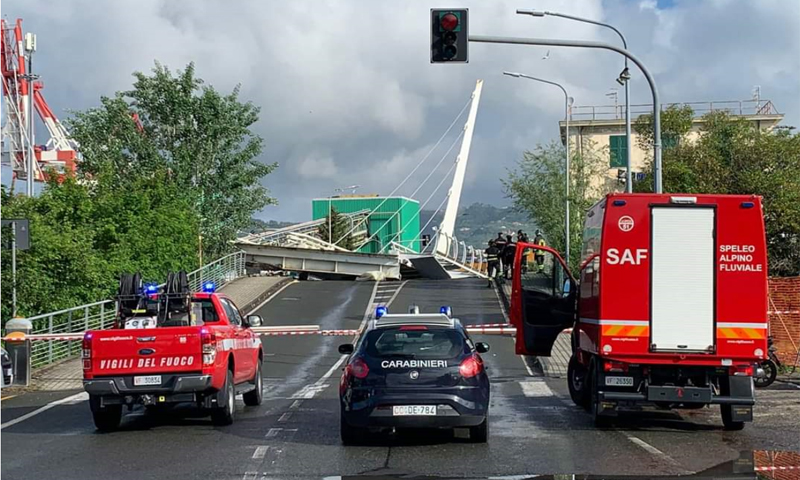 Ponte crollato alla Darsena, ecco il video e l’appello di “Chi l’ha visto”