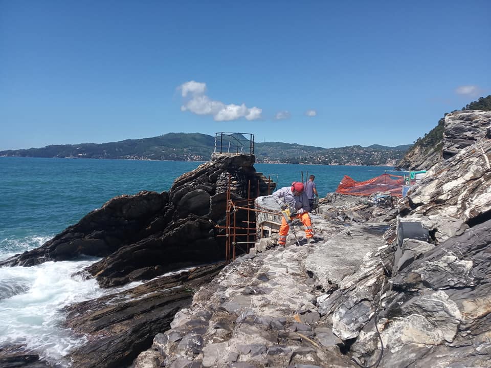 Proseguono i lavori della passeggiata di Levante