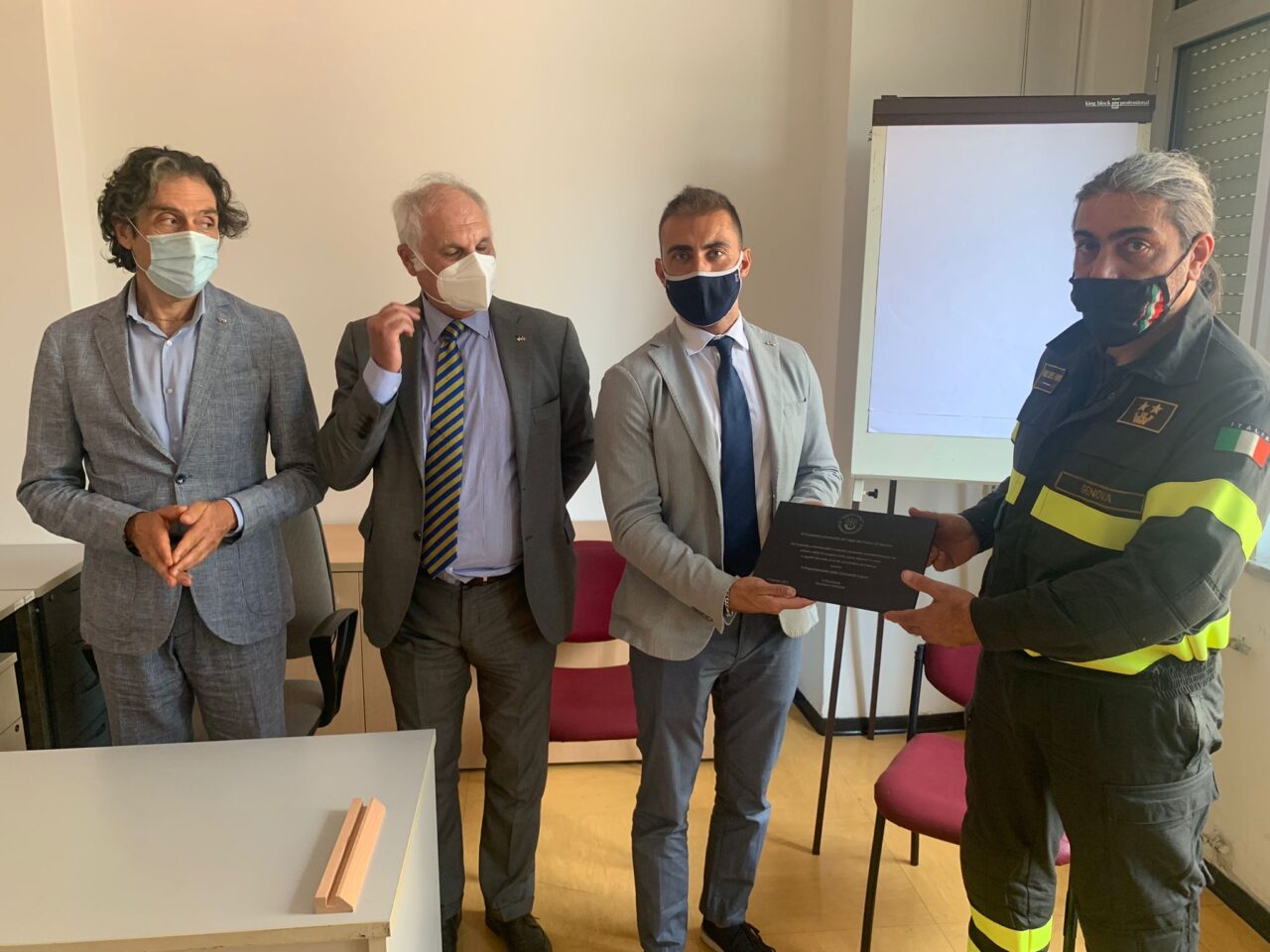 Cimitero di Camogli, Medusei ringrazia i Vigili del Fuoco