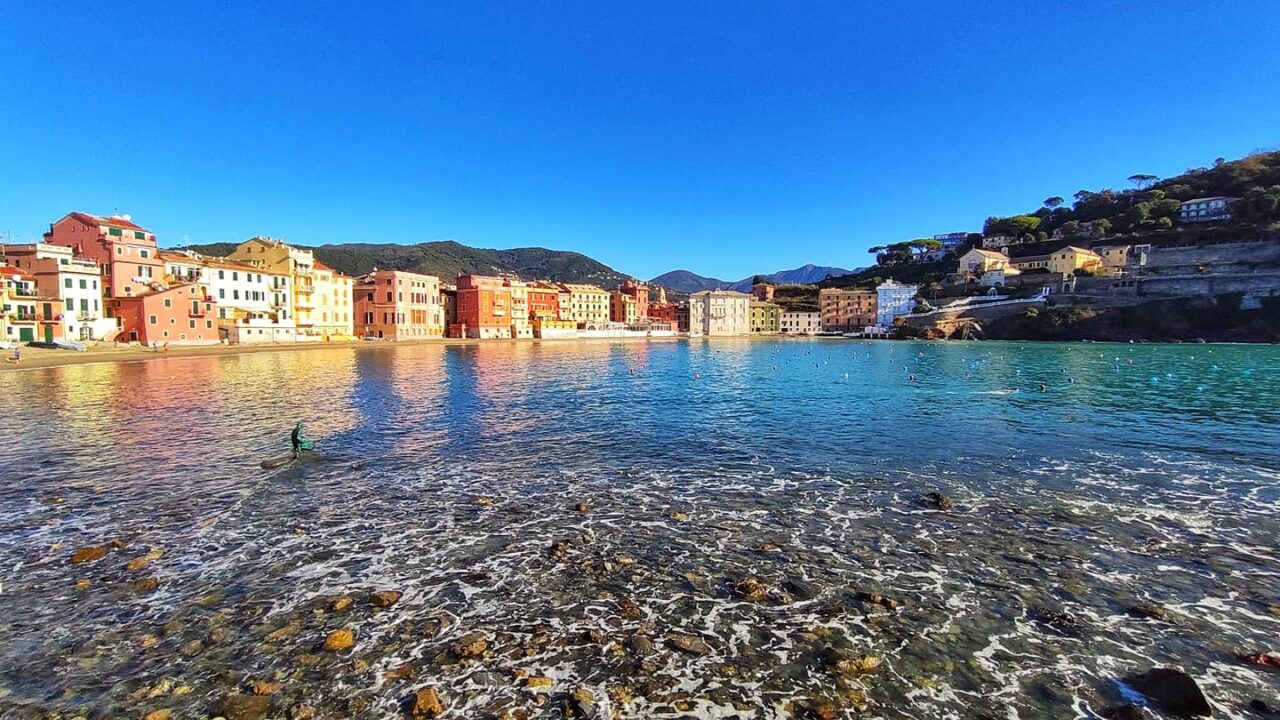 Baia del Silenzio già al completo: c’è posto solo in Baia della Favole