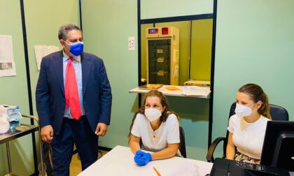 Toti: "L'Open Night Pfizer è stata un successo. Entro l'autunno tutti vaccinati"