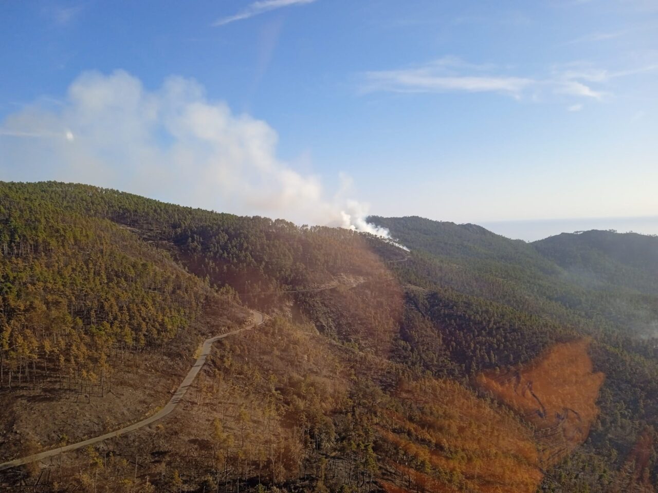 Incendi, il punto: a Framura fiamme sotto controllo