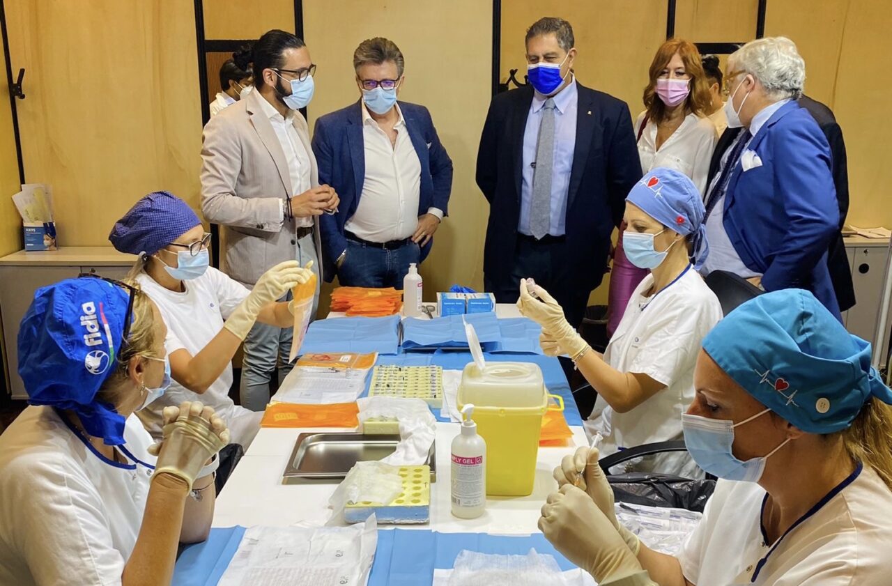 Vaccini, attivo da oggi il nuovo hub del Teatro della Gioventù