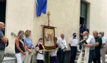 Intitolata a don Antonio Frugone, sacerdote e poeta, la piazzetta della chiesa di San Pietro in Vincoli