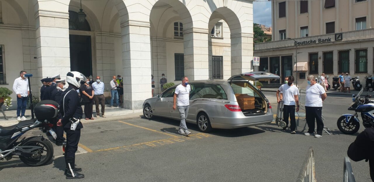 Di Capua, allestita la camera ardente in municipio