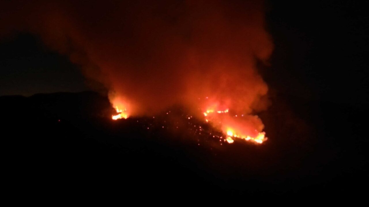 Incendi, +170% di roghi in italia nel 2022: la situazione ligure