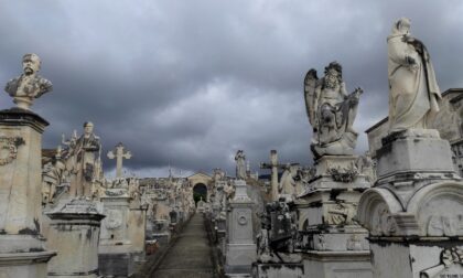 Il cimitero di Lavagna è monumentale, Comune ristampa libro storico