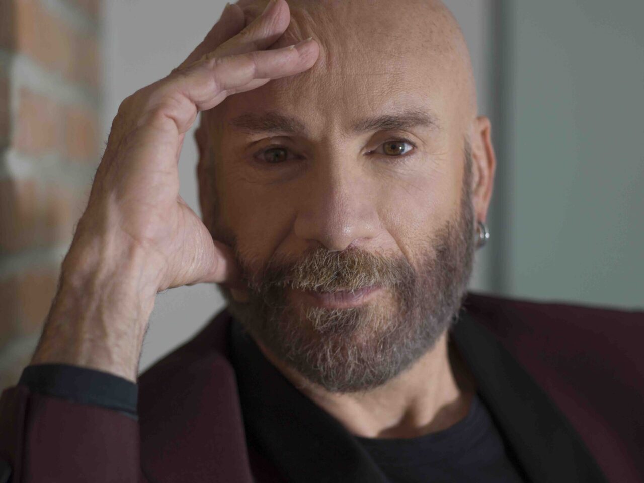 Mario Venuti fa tappa a Recco durante il suo tour estivo