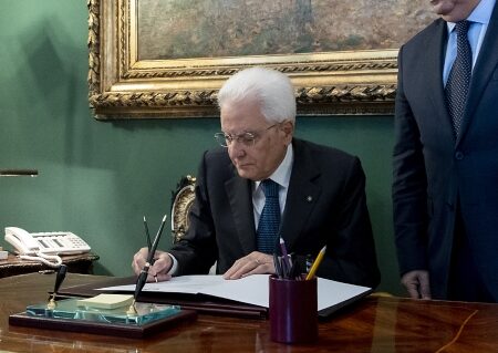 Mattarella scioglie il Consiglio Comunale di Chiavari