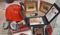 Anche l'ufficio postale di Rapallo celebra la moto Guzzi