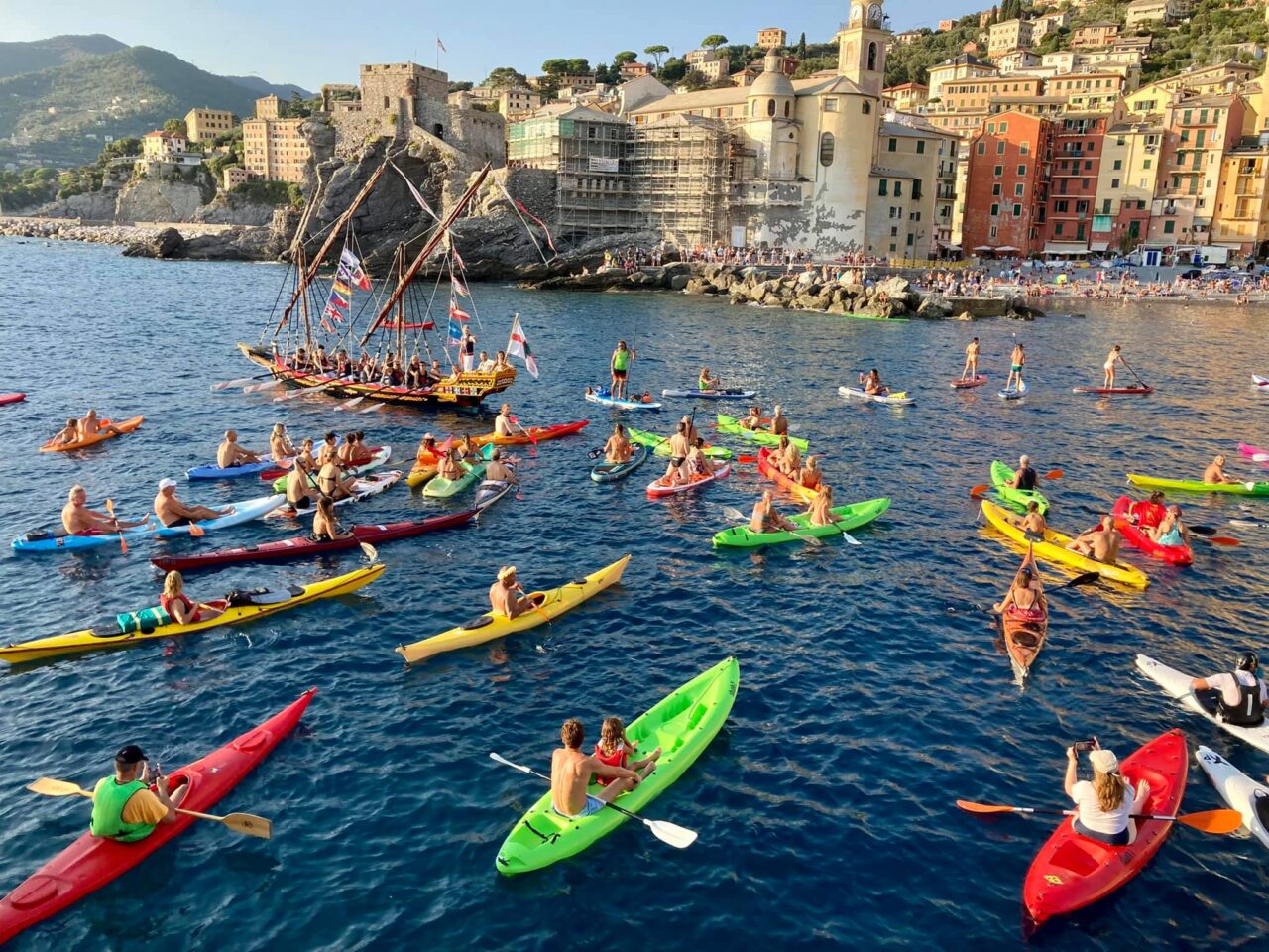 Camogli: si è svolta la terza edizione del “Barcheggio”