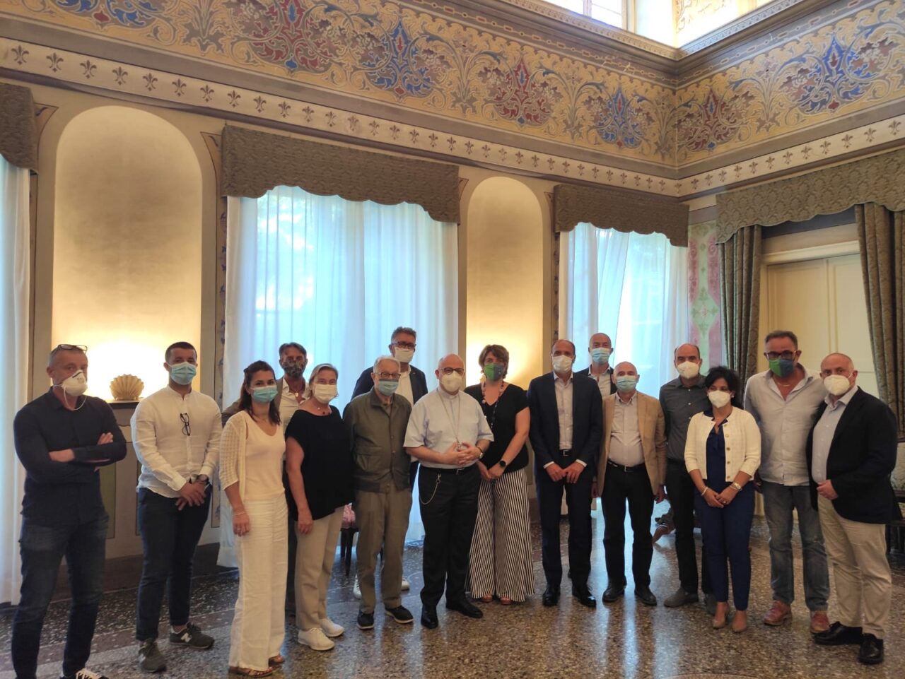 La giunta di Chiavari ha incontrato il vescovo diocesano Giampio Devasini