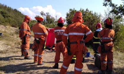 Esercitazione antincendio sulle alture di Recco