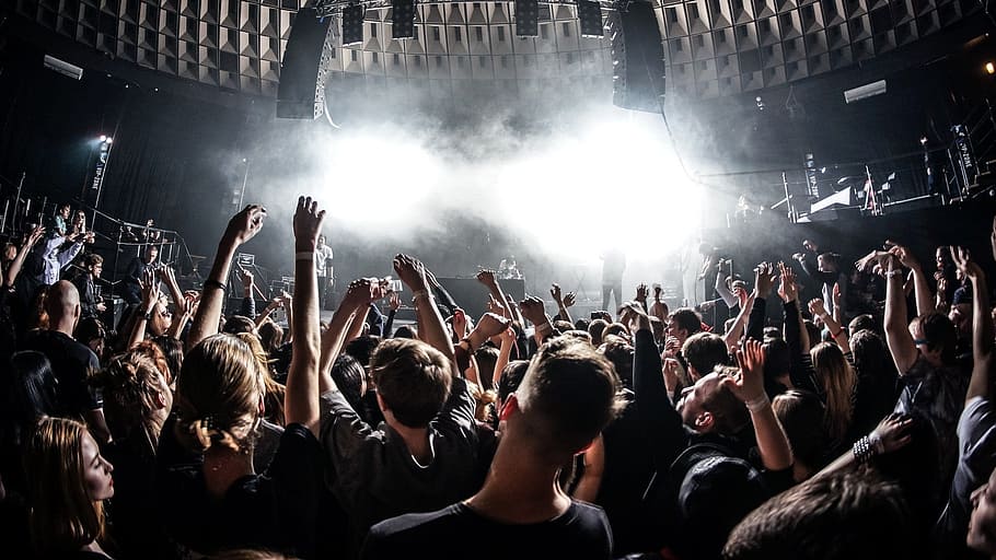 Violento’ donna dopo la discoteca, arrestato 31enne
