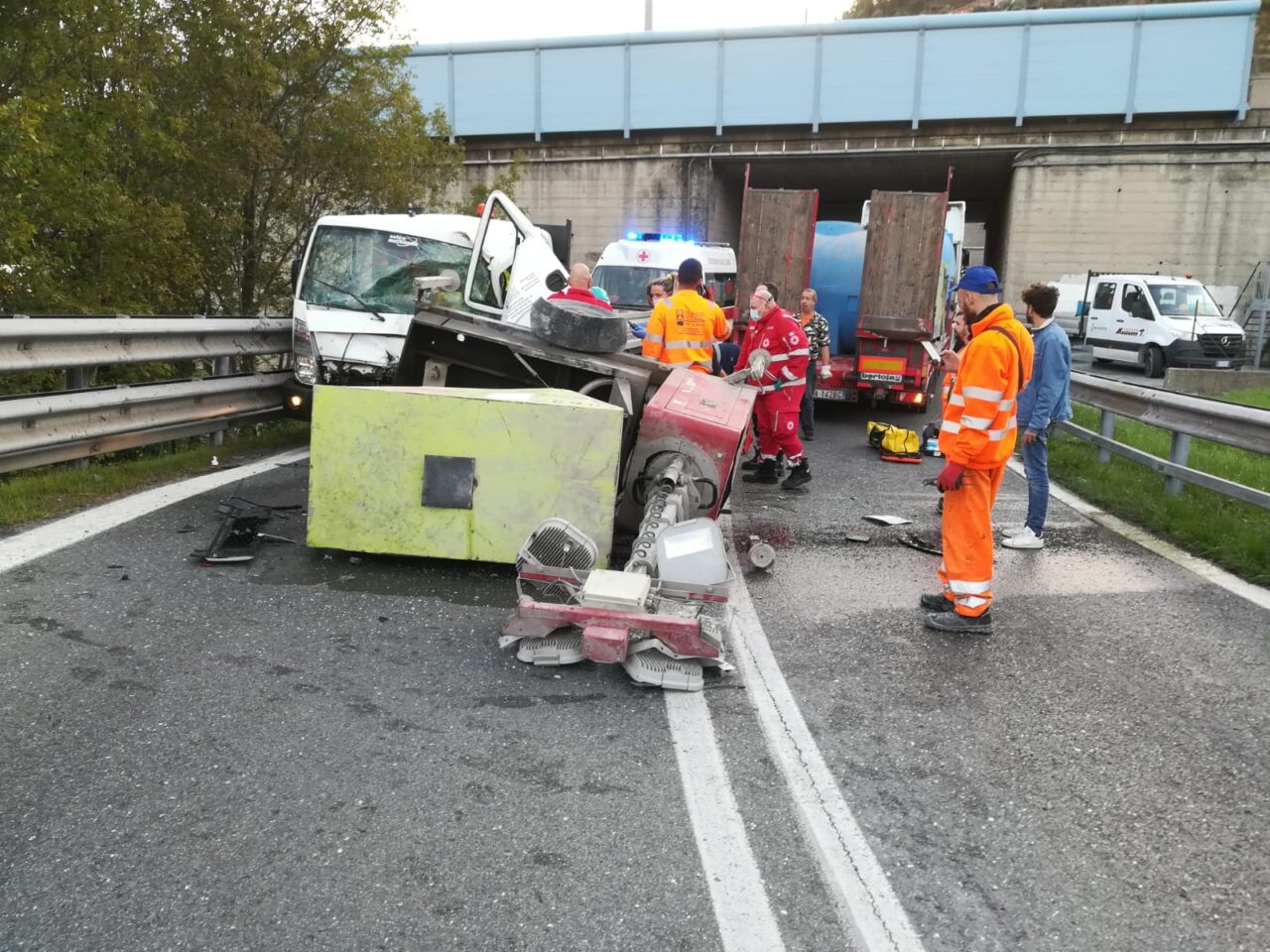 Incidente all’ingresso dell’Autostrada