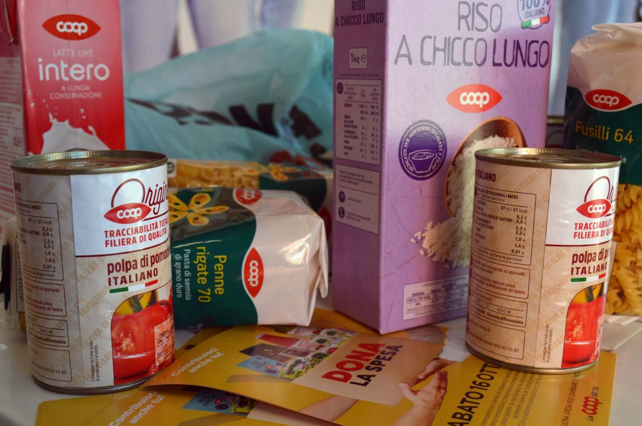 Raccolta solidale: da Coop Liguria 29 tonnellate di alimenti alle famiglie del Tigullio
