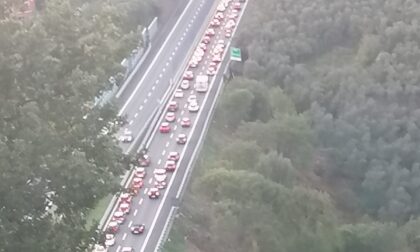 Autostrada bloccata tra Sestri e Rapallo, 6 i chilometri di coda