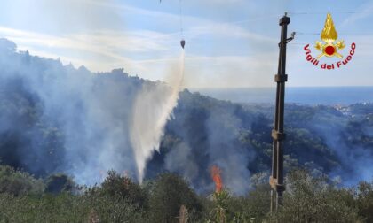 Incendio a Leivi