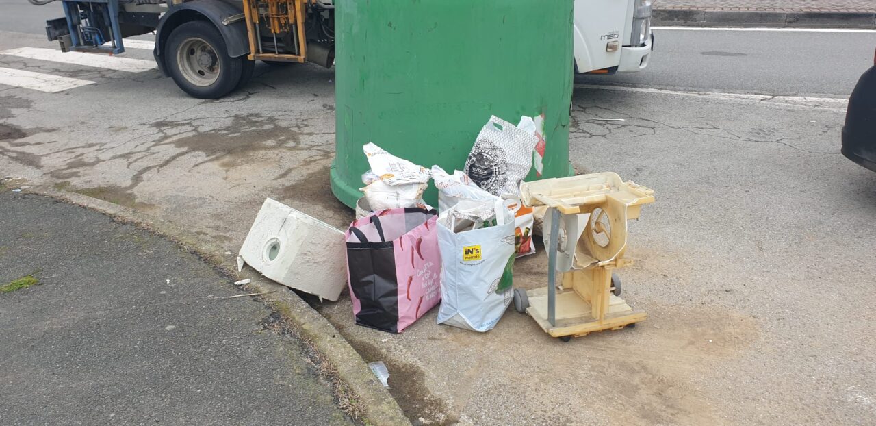 Rifiuti in strada, giro di vite a Sestri Levante