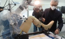 Al Galliera è arrivato Mako, il futuro della robotica ortopedica