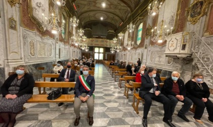 Nozze d'oro, di diamante e di ferro: cerimonia nel Santuario di Nostra Signora del Suffragio