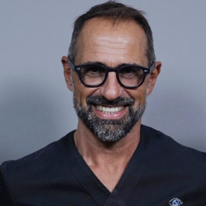 Da Genova ai vertici mondiali della chirurgia estetica